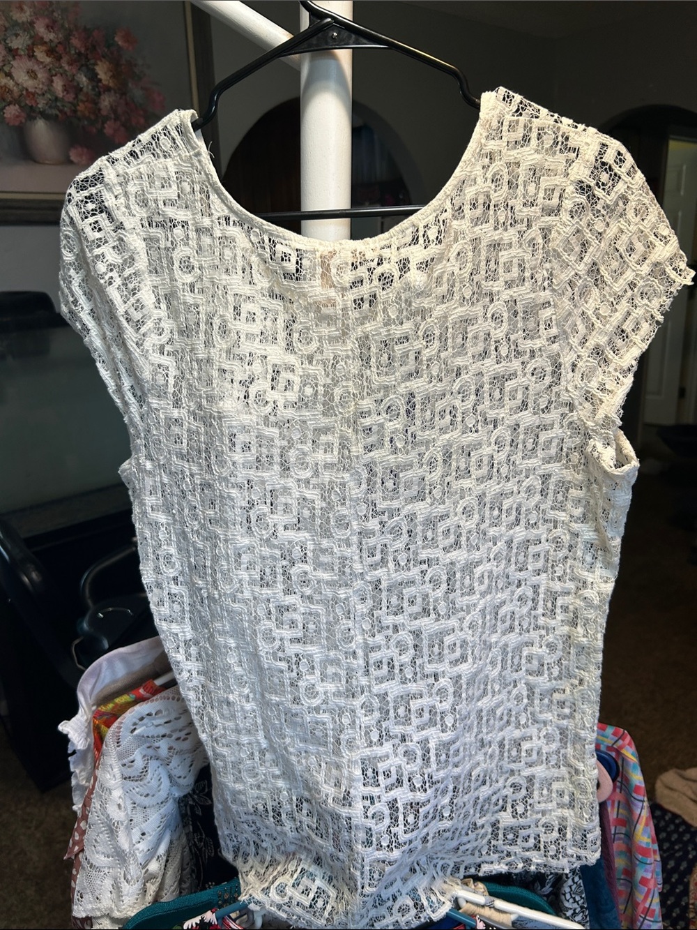 DKNY White Crochet Lace Short Sleeve Top Size 14/16W - Picture 2 of 4